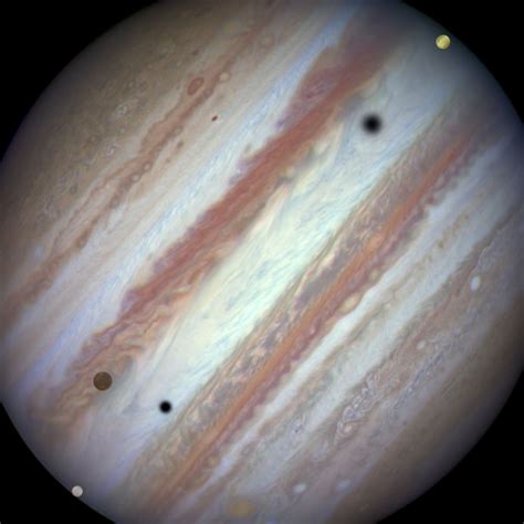 Wow Hubble Telescope Sees Rare 3 Moon Shadow Dance On Jupiter Space