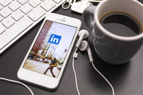 15 Linkedin Marketing Tips To Grow Your Business