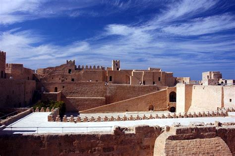 Tunisie Villes Touristiques Vacances Arts Guides Voyages