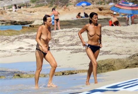 Ibiza Spain Nude Bobs And Vagene