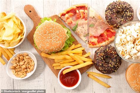 deadly diet eating foods high in fat and sugar makes you more likely to die of sepsis kicker