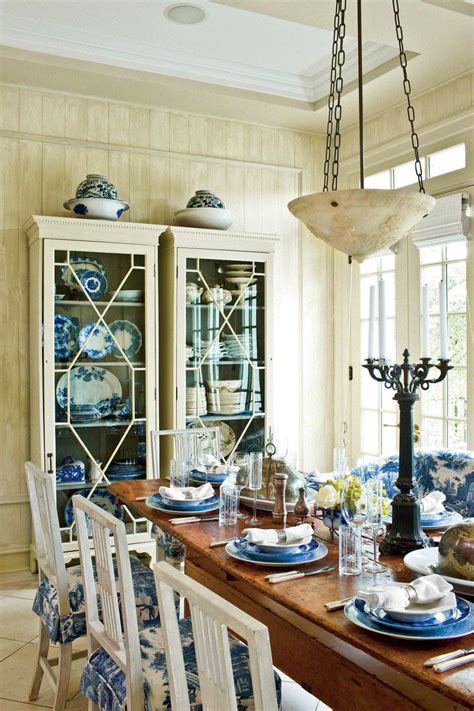 Stylish Dining Room Decorating Ideas - Southern Living