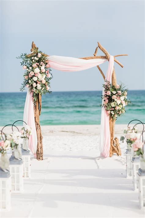 20+ Beach Wedding Decoration Ideas for Your Big Day
