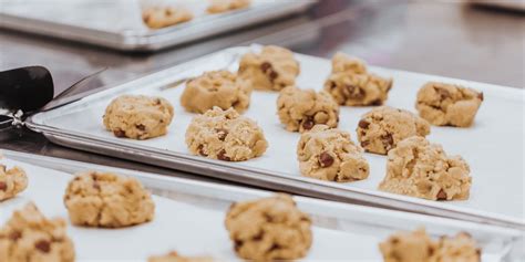 ‘cookies So Good Were Being Sued Welcome To Utahs Bakery Wars Wsj