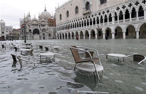 Pictures Of The Year Weather Sea Level Rise Venice City