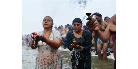 En Images Inde Millions D Hindous Attendus Pour La Plus Grande F Te Religieuse Au Monde