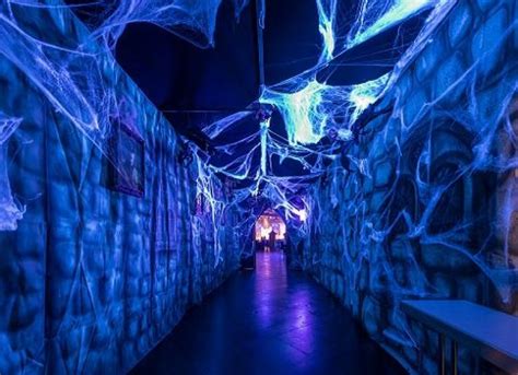 Grusel Tunnel Schwarzlicht Tunnel Mit Gruseleffekte Halloween