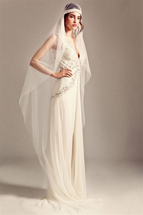 The trendiest dresses, offbeat wedding day concepts, honeymoon hotels, dance playlists, and other nuances from choosing a planner to making a. mydesignweek_temperley_wedding dress 2014_2