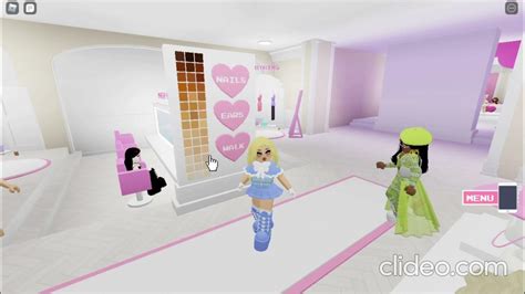 A Cute Outfit To Dress In Good Girls Sorority Roblox Youtube