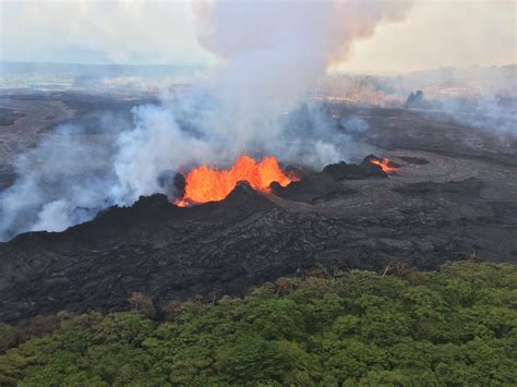 Lava From Hawaiis Kilauea Volcano Covers Potentially Explosive Well At