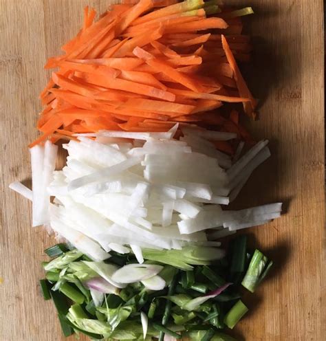 Cara membuat kimchi lobak putih halal halal radish kimchi youtube lobak from. Wanita Ini Kongsi Resepi Kimchi 'Homemade' & Dijamin Halal ...