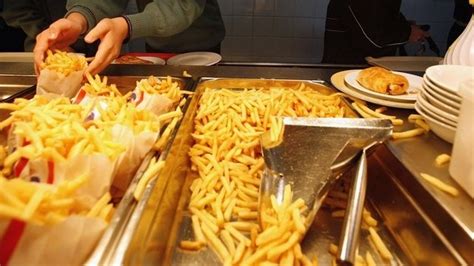 New Rules For Healthy School Dinners Bbc News