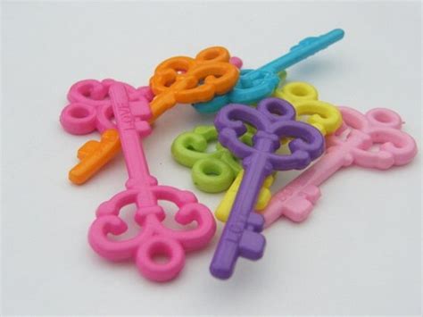 Bulk 25 Mixed Colours Acrylic Plastic Key Pendants