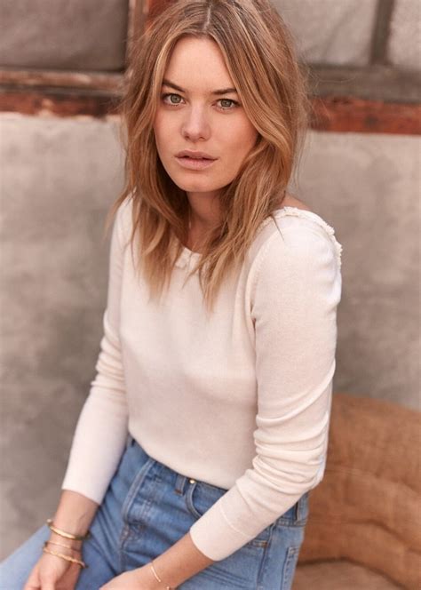 Picture Of Camille Rowe