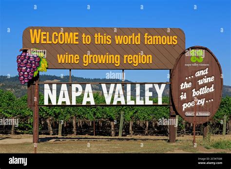 Napa Valley Sign Near Calistoganapa Valleycaliforniausa Stock Photo
