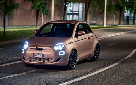 Nuova Fiat 500 2021 2022 Oltre Alla Elettrica Anche La Mild Hybrid