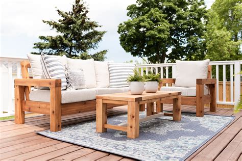 Diy Outdoor Sofa Plans Diy Outdoor Sectional Couch Kinda Sorta Simple If You Re Looking For