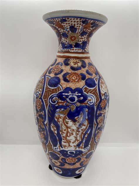 Imari Porcelain Vase Montgomery Antiques And Interiors