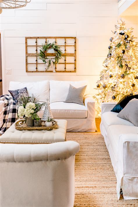 Black And White Christmas Living Room Decor