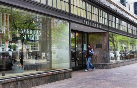 Shop furniture, lighting, outdoor & more! Pottery Barn is latest to quit Newbury St. - The Boston Globe