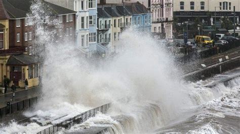 Uk Storms Leave Thousands Without Power And Destroys Railway Line Bbc