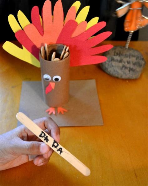 An Easy Thankful Turkey Toilet Paper Roll Craft Tutorial