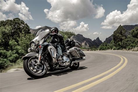Harley-Davidson Recalls 45,000+ Touring Motorcycles - Asphalt & Rubber
