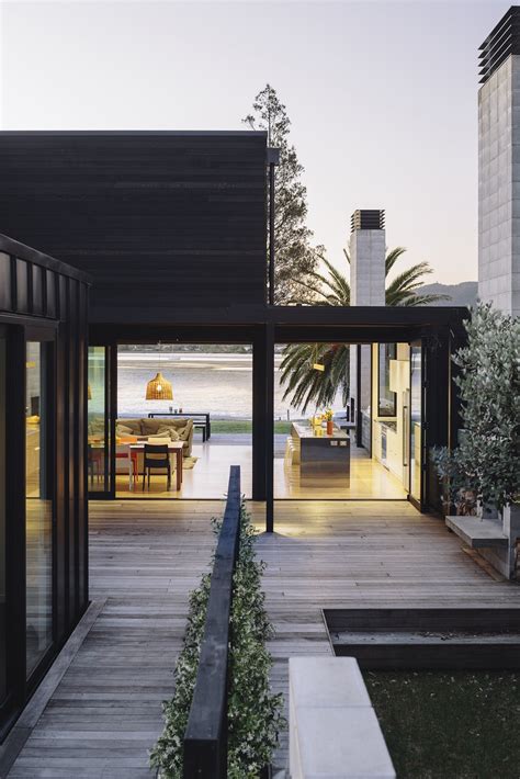 We did not find results for: Bailey Beach House — Studio2 Architects
