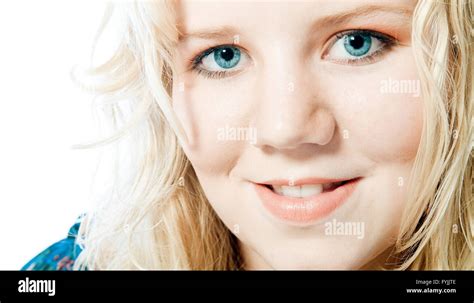 Adolescent Blond Aux Yeux Bleus Banque De Photographies Et Dimages à