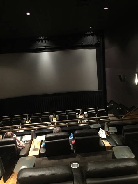Cinepolis Movie Theater in Thousand Oaks | Cinepolis Movie Theater 180