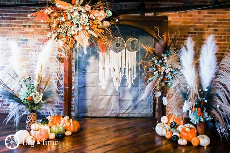 Budget Friendly Fall Wedding Decor Ideas Youll Love Lily And Lime