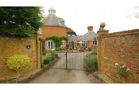 Hunsdon Dovecote Conversion To Residential Dwelling Hertford