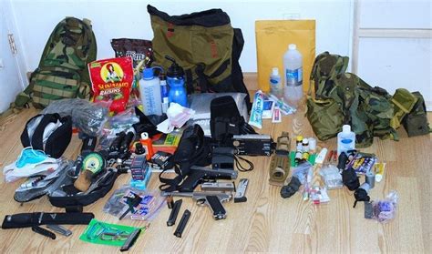 Guide To Urban Survival Kits Assemble And Bug Out