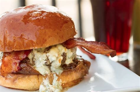 Best Bacon Burgers In Every State Restaurants With Amazing Bacon Burgers