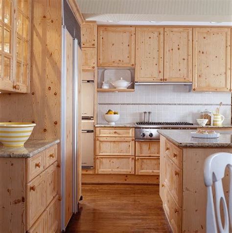 Knotty Pine Cabinets But With Dark Stain Eeeeek Rustic Kitchen
