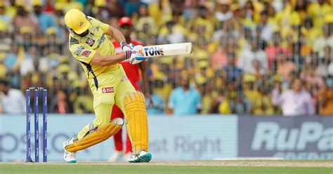 Watch Csks Dhoni Smashes Two Massive Sixes In Last Two Balls Vs