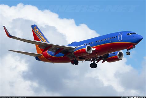 Boeing 737 7h4 Southwest Airlines Aviation Photo 2401050