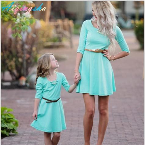 2017 Mommy And Me Mother Daughter Dresses Matching Clothes Mom And Girl Elegant Party Dress