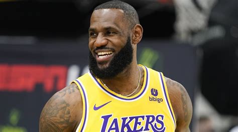 Lebron James Was Floored To Study Hes Older Than Jazz Coach Will Hardy