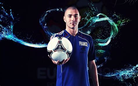 Karim benzema benzema real madrid club form player football star. Karim Benzema 2015 Wallpapers HD 1080p - Wallpaper Cave