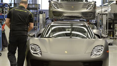 Porsche Jeder Mitarbeiter bekommt 9 700 Euro Prämie
