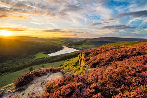 The Best Times to Visit the Peak District | Luxury Cottages