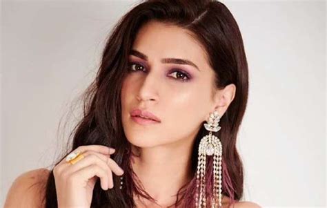 Kriti Sanon On Playing Surrogate Mother In Mimi