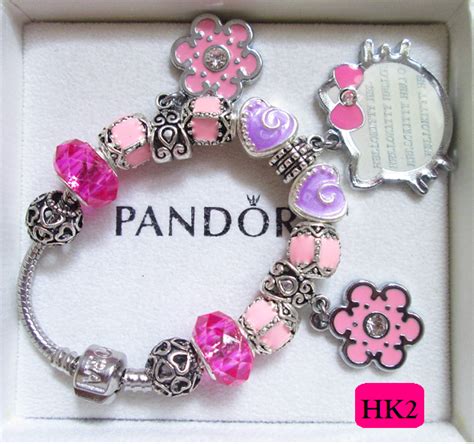 Great savings & free delivery / collection on many items. Mizdilla Onshop & Services: HELLO KITTY PANDORA