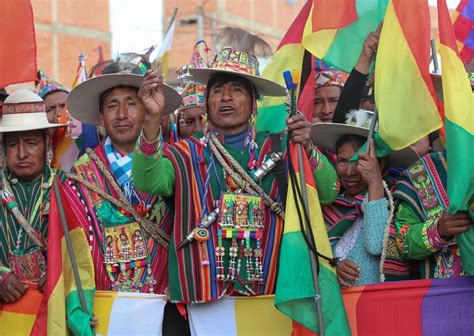 Vestimenta Tradicional No Está Vetada En Bolivia Cancillería