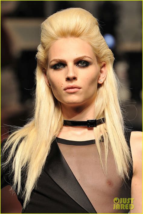 Photo Model Andreja Pejic Comes Out As Transgender Woman Photo Just Jared