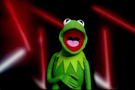 Kermit The Frog Flexes In Hilarious 2018 Xxl Freshman Freestyle