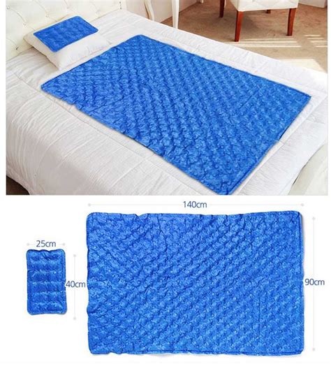 The bamboo cooling mattress pad is 1.5 inches thick and filled with revoloft cluster fiber. Hanil Cool Gel Mattress Bed Pad Cooling Topper WaterDrop 1 ...