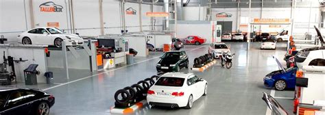 La torre de el salvador, un encanto de tunel por el que pasear. MasQmotor Los 50 Mejores Talleres de España, elegidos por ...