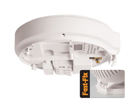 The main manufacturers of smoke detectors and co alarms are first alert and kidde. FireHawk Smoke, Heat, Carbon Monoxide and Hard of Hearing ...